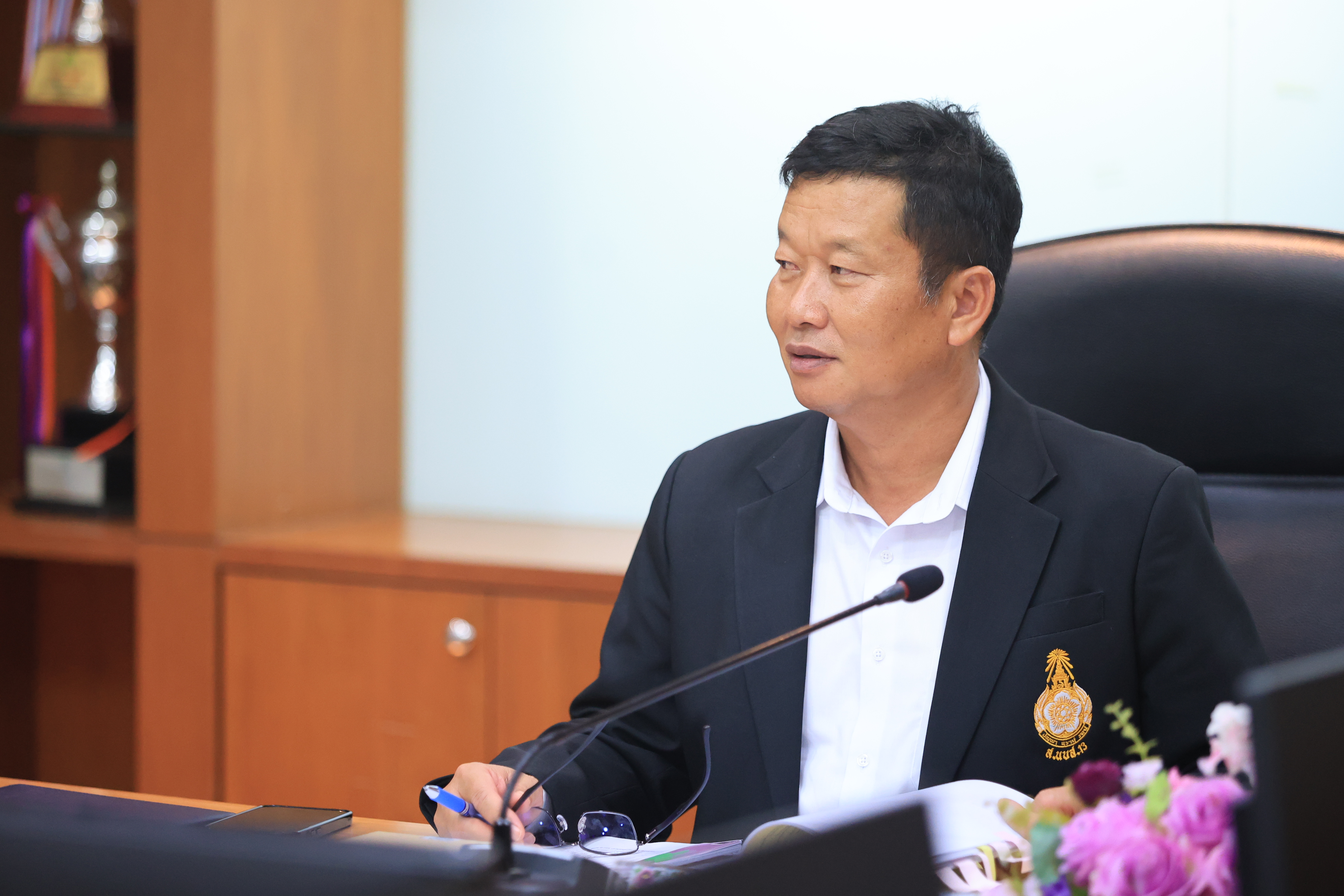 title - ส.ป.ก. ประชุมคณะกรรมการกลั่นกรองผลการประเมินประสิทธิภาพและประสิทธิผลการปฏิบัติงานของลูกจ้างประจำ ส.ป.ก. ส่วนกลาง